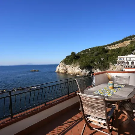 House Dream On The Sea Holiday home